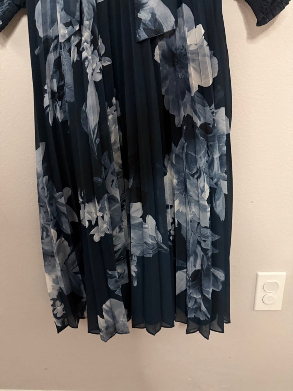 Lost + Wander Josephine Maxi Dress [LA0611] - Picture 8 of 13